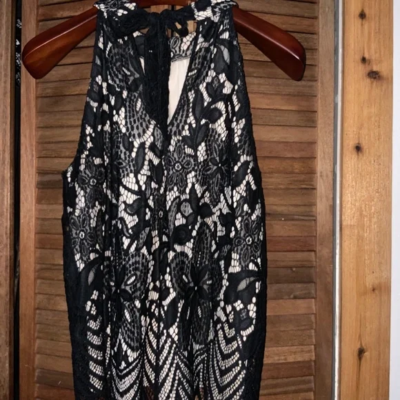 Black Lace Halter Top - Picture 2 of 4